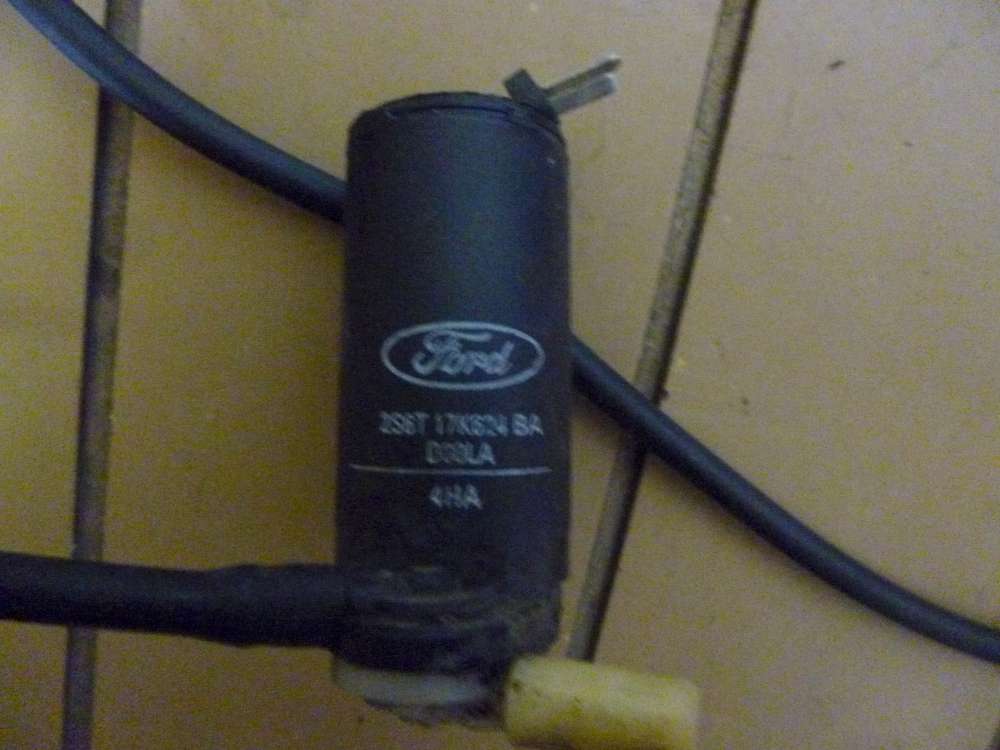 Ford Fiesta V Wischwasserpumpe 2S6T17K624 