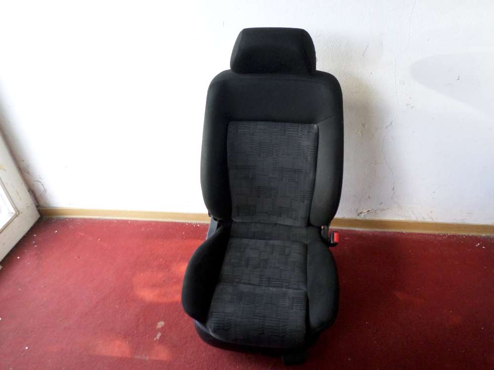 VW Passat 3B Kombi Beifahrersitz Sitz Vorne Rechts schwarz