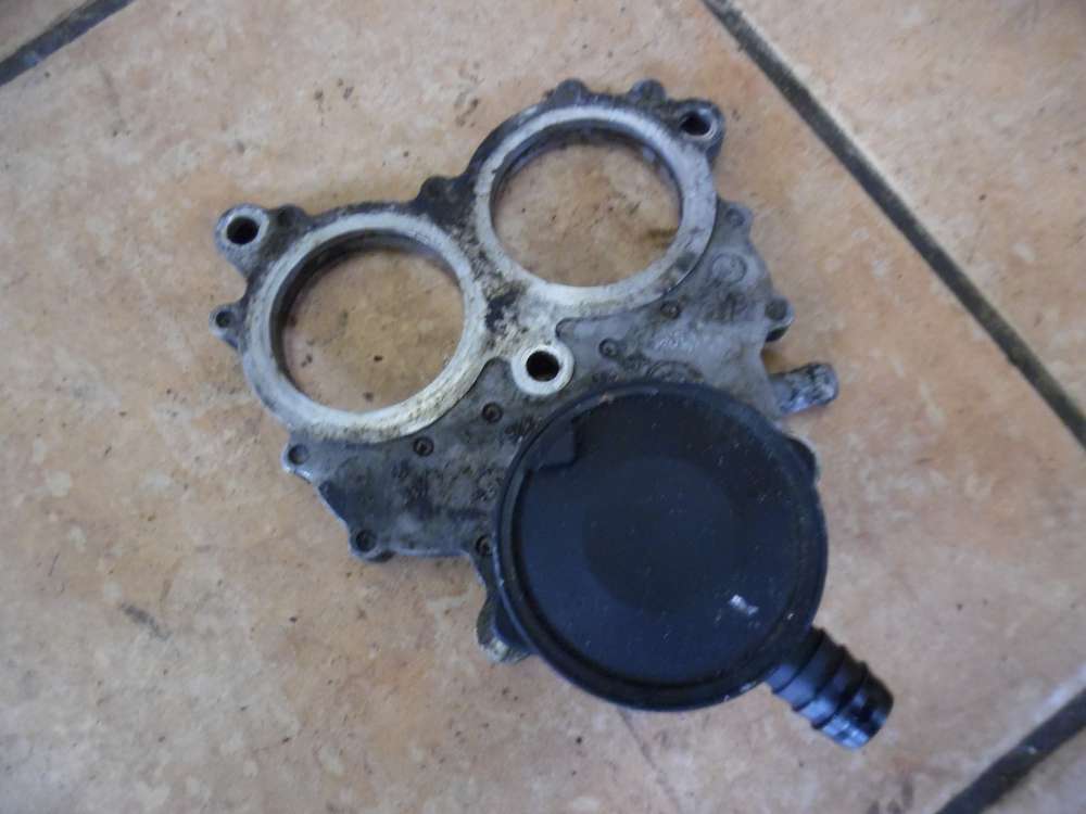 BMW 3-er E46 Entlüftungsgehäuse Flansch 1435716 7161161