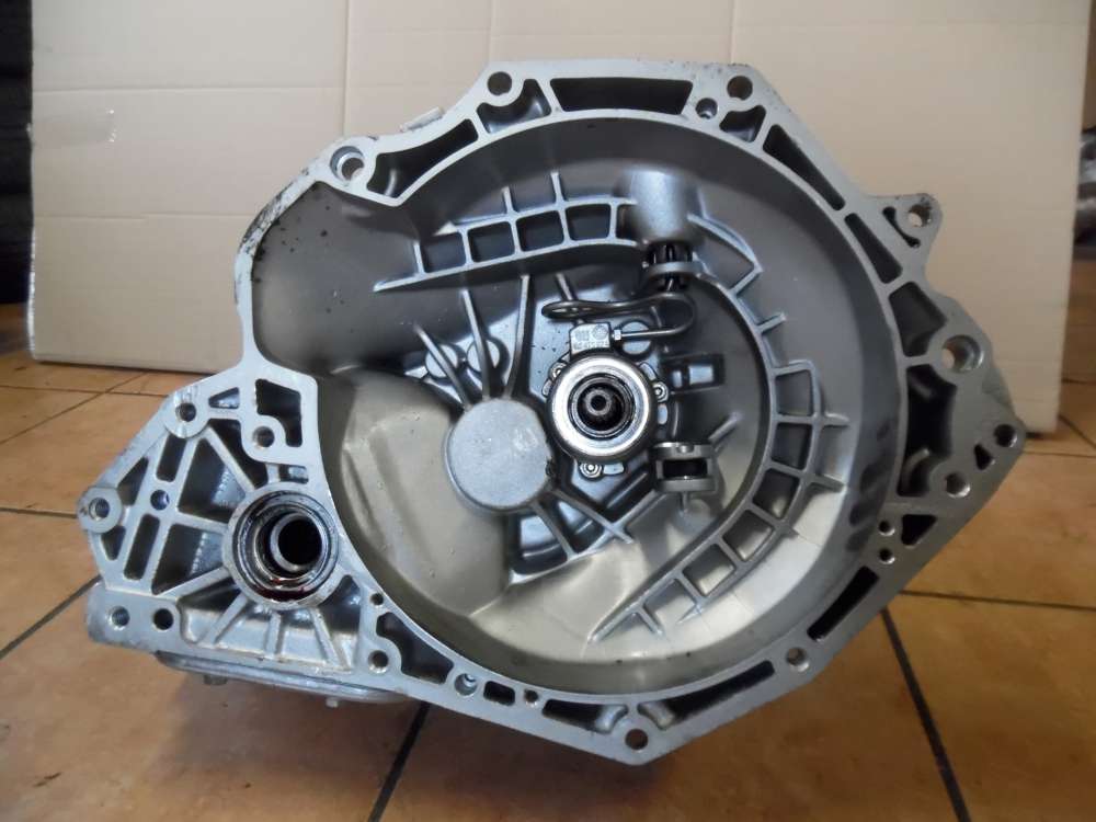 Opel Vectra B 1,6 L Getriebe Schaltgetriebe 5-gang GM: 90522510 / 90400206