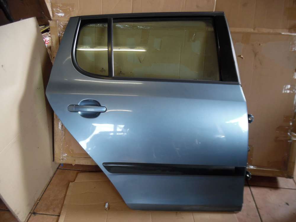 Skoda Fabia II Limousine Tr Hinten Rechts Grau Farbcod: 9154