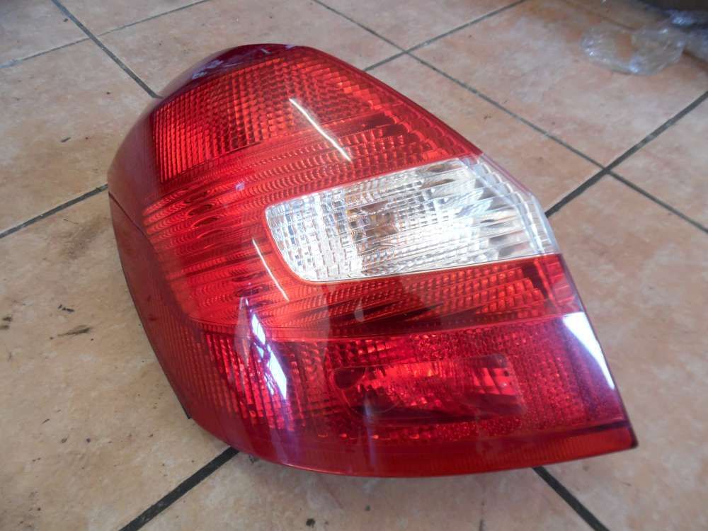 Skoda Fabia II Rckleuchte Hinten Links 5J6945095