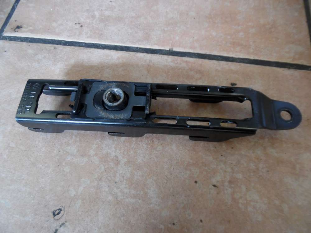 Skoda Fabia II Sicherheitsgurt Versteller Hhenversteller 1J0857819