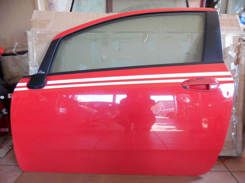 Fiat Punto 199 3-Trer Tr Vorne Links Rot Farbcod : 176/A