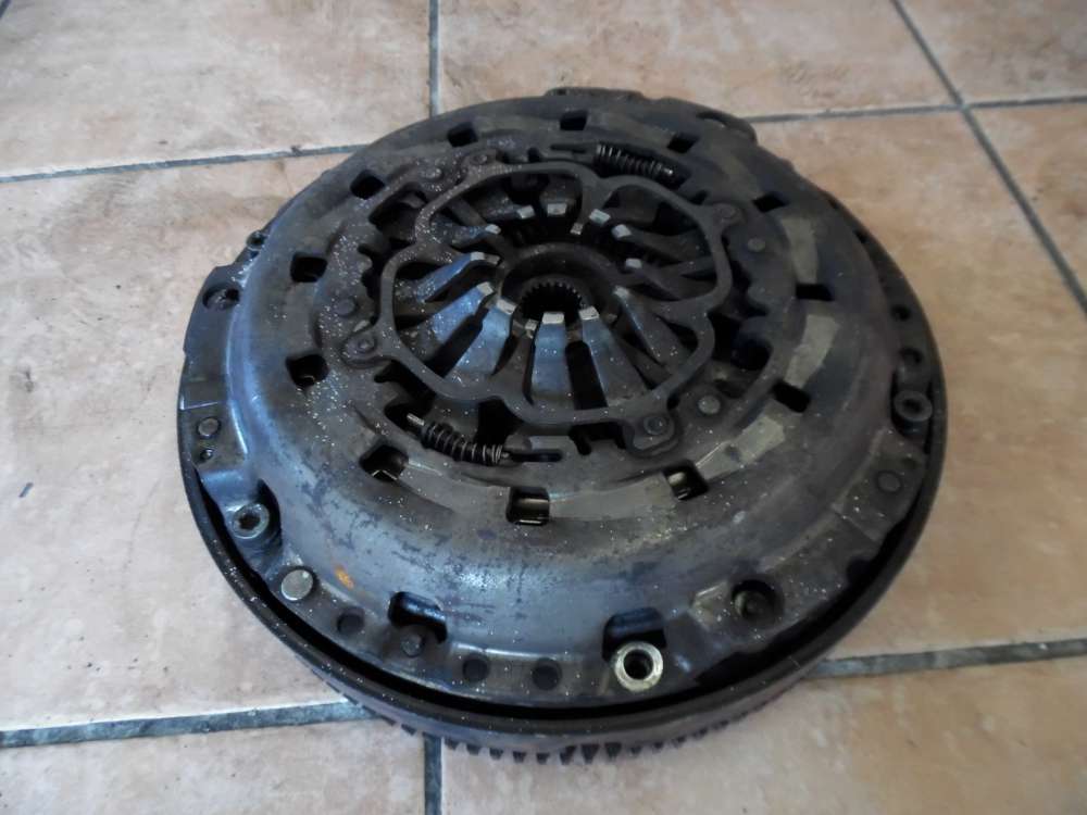 Audi A6 4B 2,5TDi Kupplungssatz Schwungrad Schwungschebe 