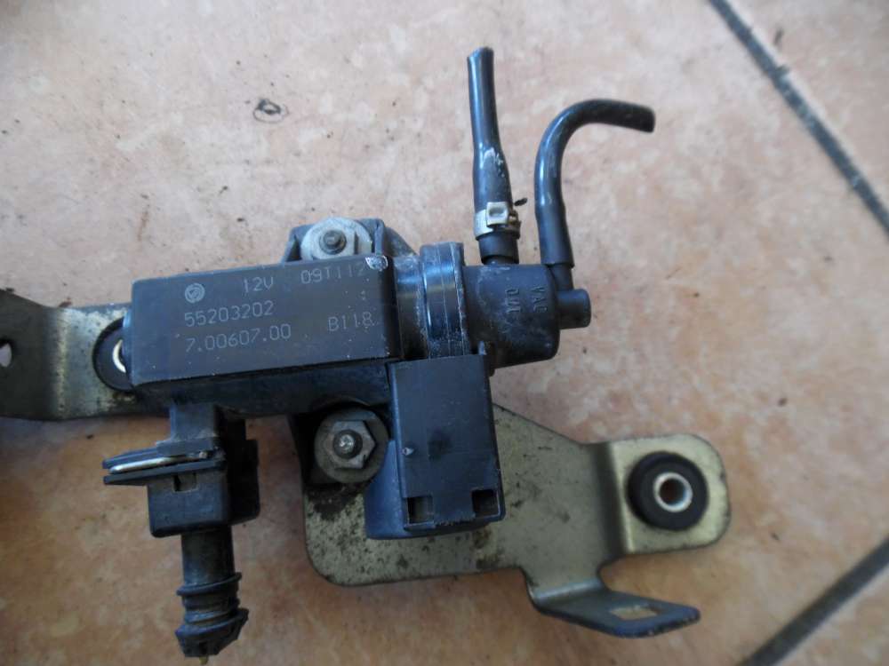 Fiat Punto 199 Druckwandler AGR Steuerventil Ventil 55203202