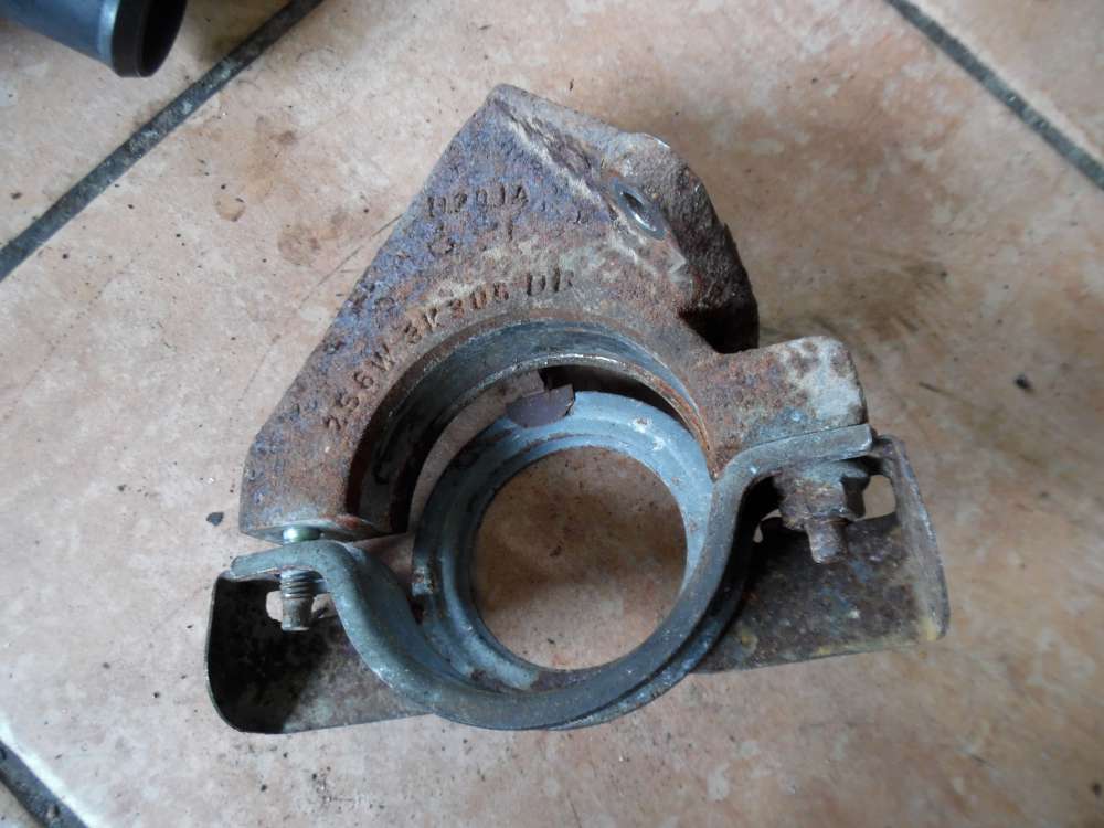 Ford Fusion Halter für Antriebswelle 2S6W-3k305