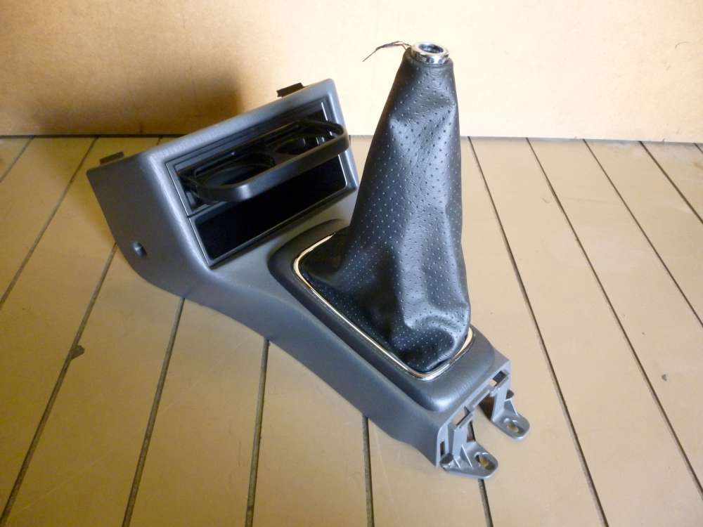Daihatsu YRV Mittelkonsole Getrnkehalter