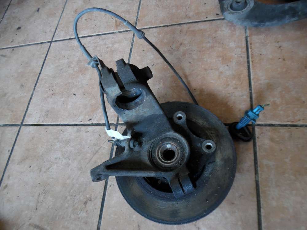 Peugeot 206 Achsschenkel Radnabe Vorne Links