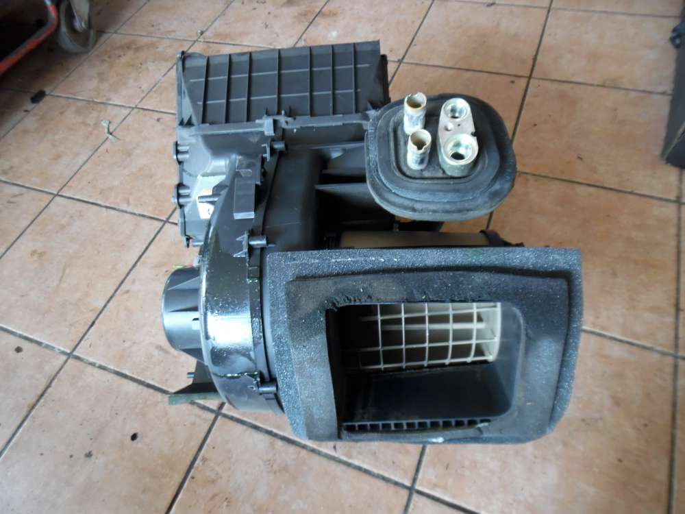 Ford Focus II Klimakasten Heizungskasten Gebläsekasten 4M5H-18K418-A