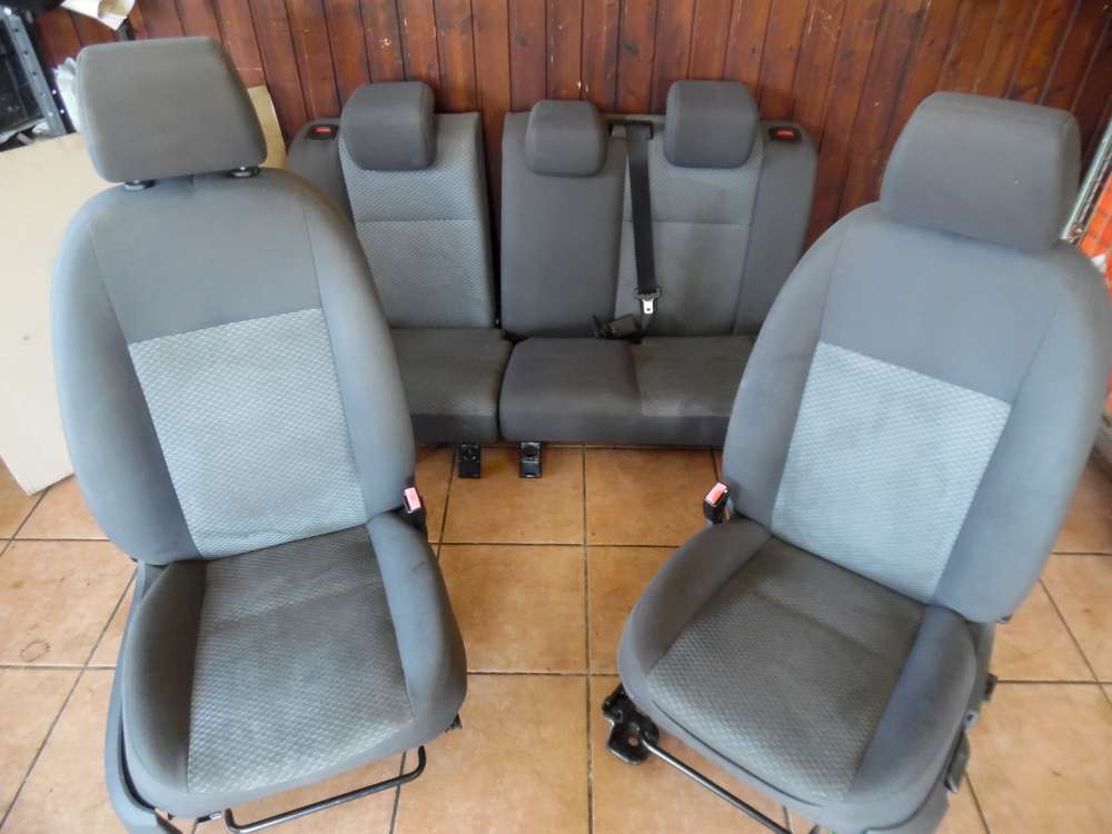 Ford Focus II 5-Trer Sitze Innenausstattung Komplett Stoff grau