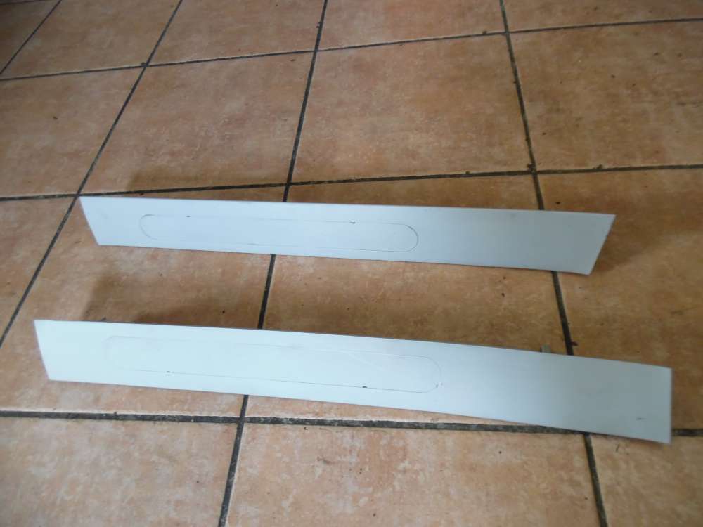 Ford-Focus II Verkleidung Hinten Rechts / Links 4M51-N51749/ N51748