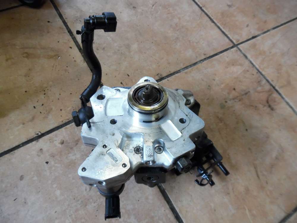 Kia Carens III Einspritzpumpe Dieselpumpe Bosch 0445010342 