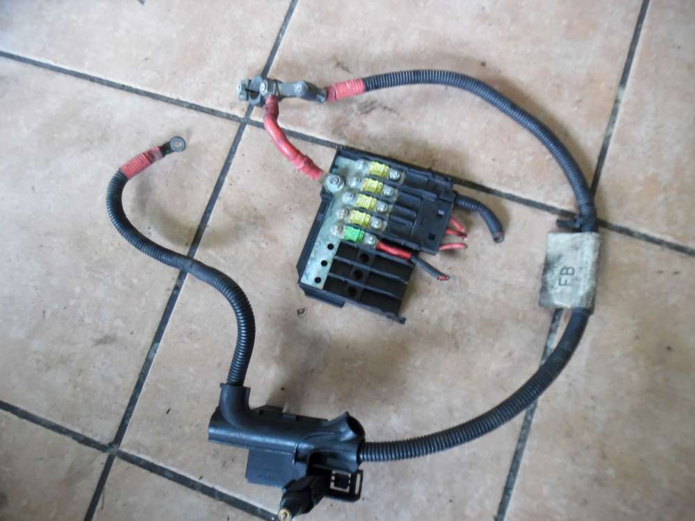 Ford Fiesta V Sicherungstrger Batterie mit Massekabel 4S6T-14300 / 5607001460
