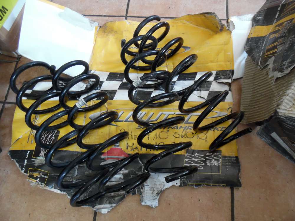 LOWTEC Tieferlegungsfedern Federn Für BMW 520 06744F