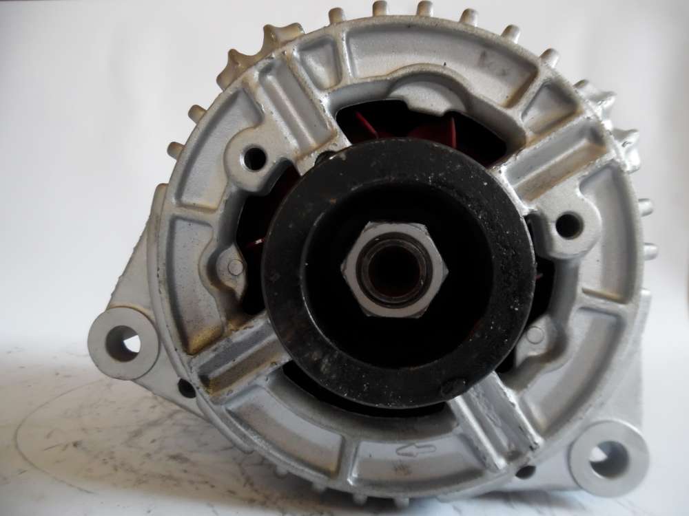 Lichtmaschine Generator 115A Mercedes C CLK E-Klasse 0101543202 Bosch 0123510068