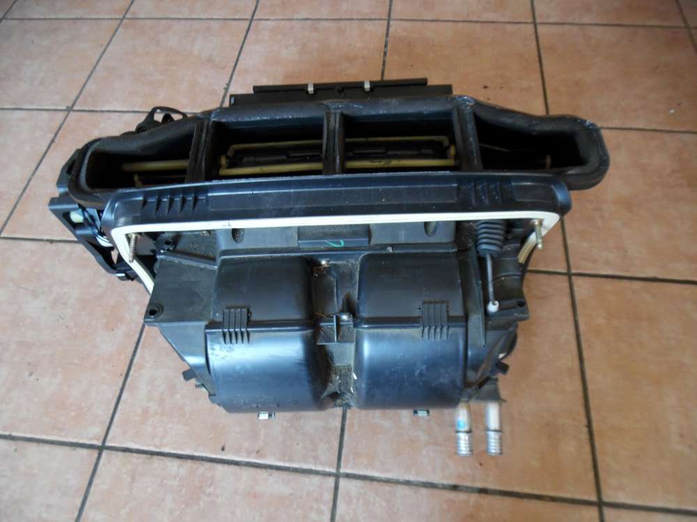BMW 3er E46 Heizungskasten Klimakasten Gebläsemotor 8381451