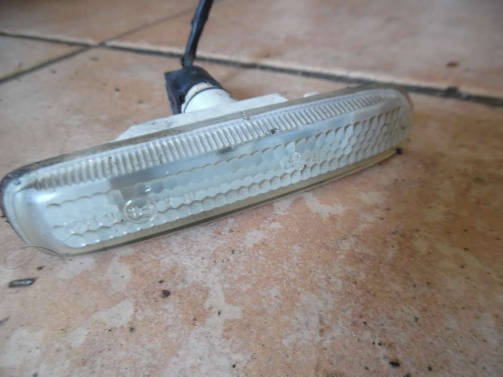BMW 3er E46 Seitenblinker Kotflügel Links 2228591