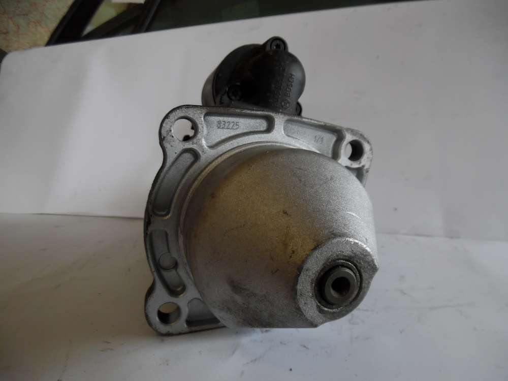 Anlasser Starter Bosch 2005854235 9 Zähne 12V