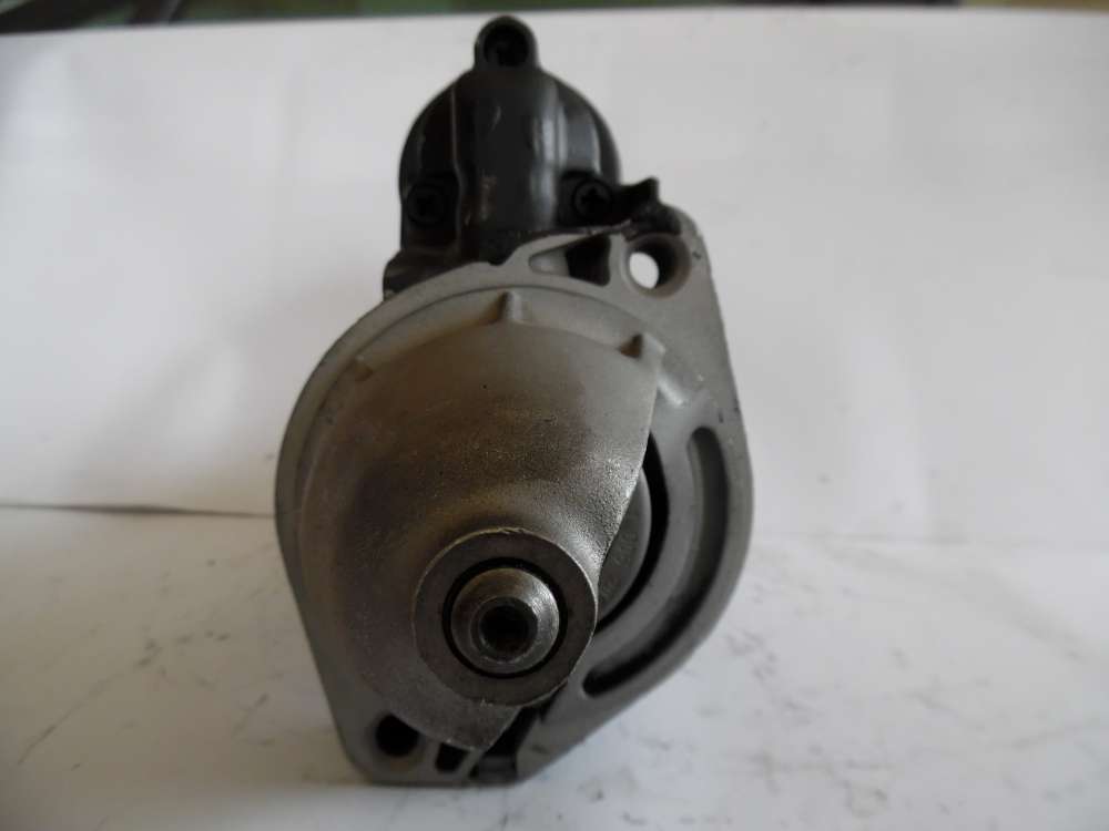 Anlasser Starter Mercedes C-Klasse / E-Klasse Bosch 0001110016