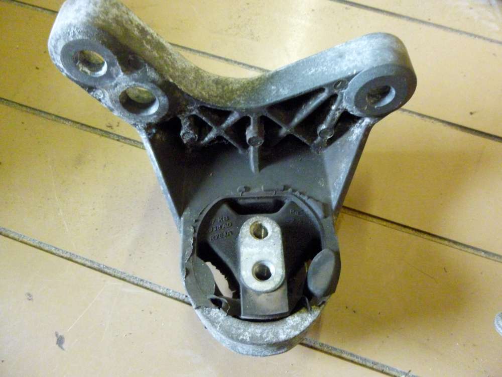 Ford Ka Motorlager Motorhalter 97KB6038AD 