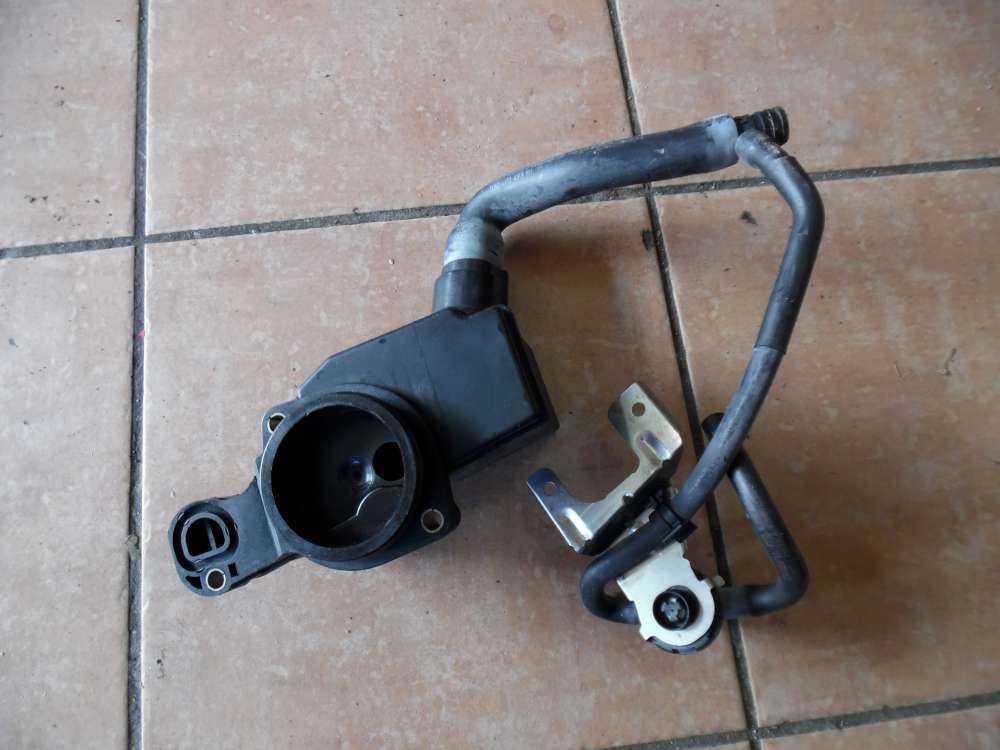 VW Polo 9N Ölabscheider Kurbelwellen Entlüftung 036103464G