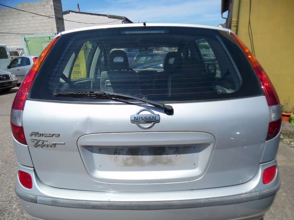 Nissan Almera Tino Heckklappe Heckscheibe silber : KL0
