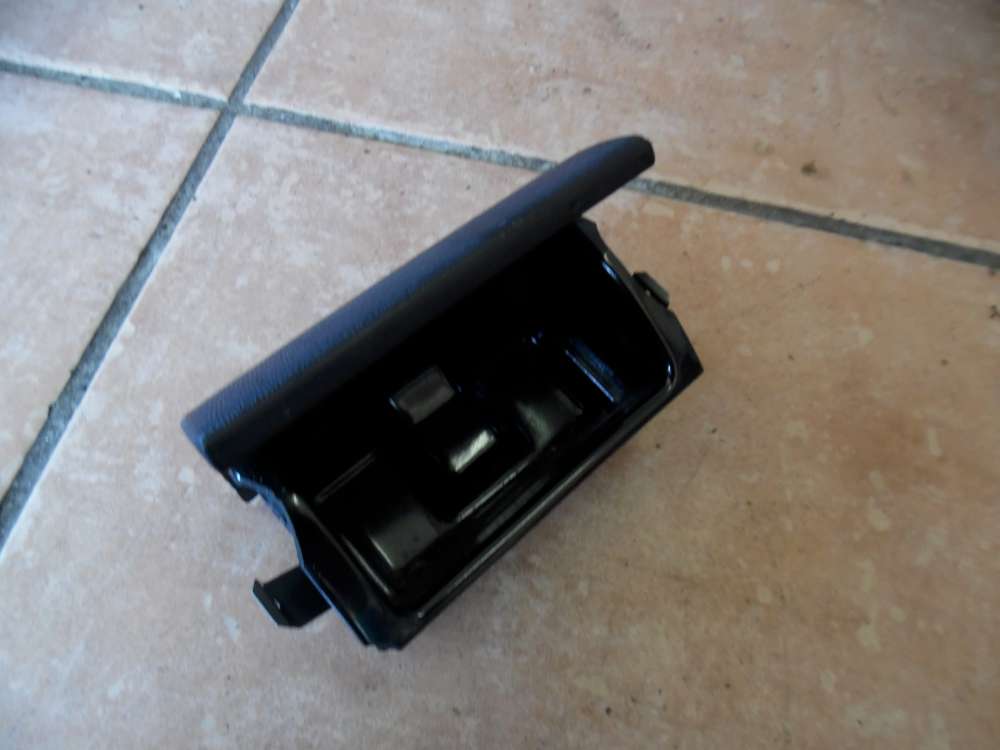  Audi A3 8L Aschenbecher Mittelkonsole Hinten 8L0857961 