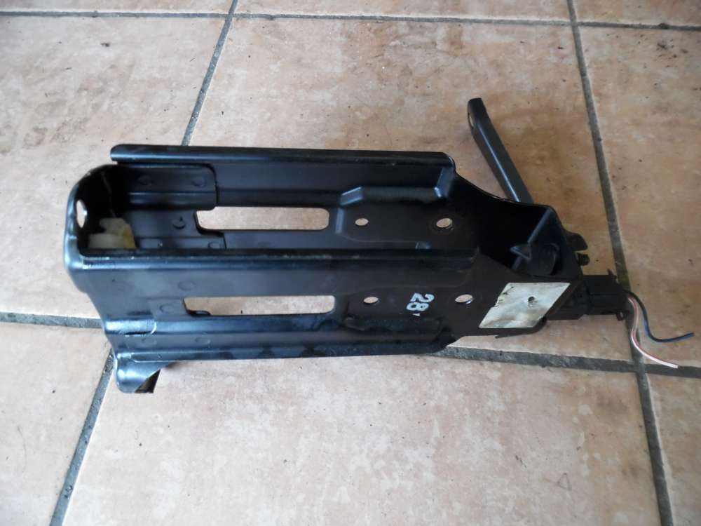 Audi A3 8L Halter Pedalhalter mit Schalter 1H0927189 / 1J1721373