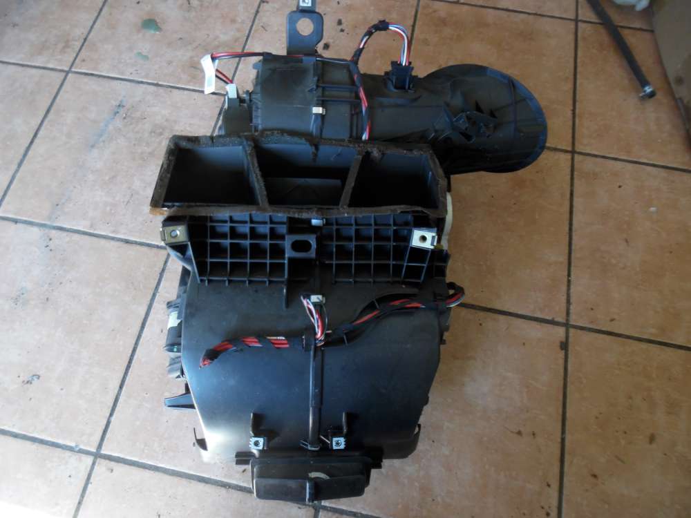 Peugeot 206 Heizungkasten Klimakasten Wärmetauscher 9624701880