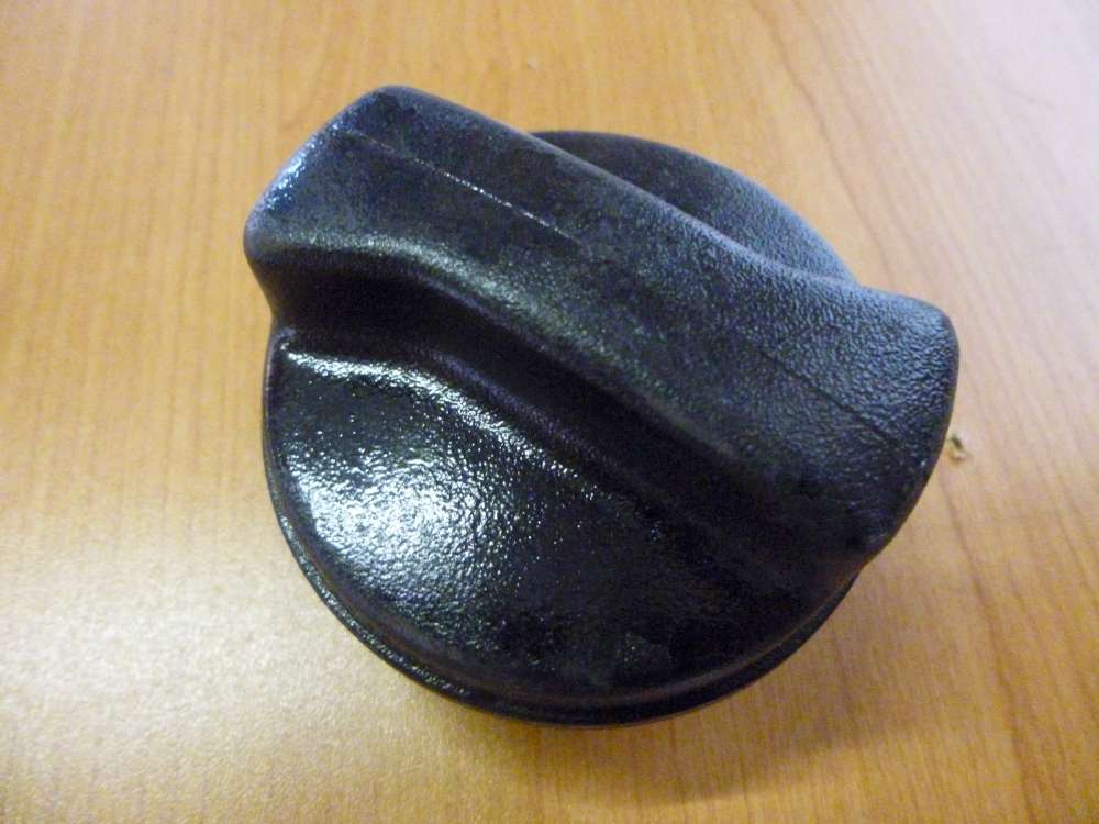 VW Polo  Tankdeckel / Tankverschlu�  7M0201553