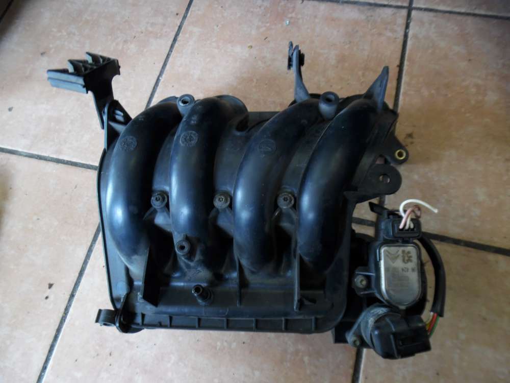 Peugeot 206 1,2L Ansaugbrcke mit Drosselklappe 9642473280- 9638425180