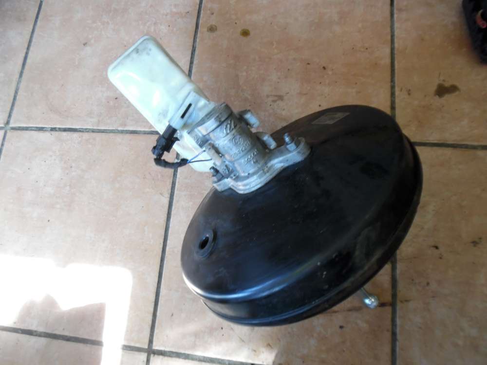 Opel Corsa D Bremskraftverstrker Hauptbremszylinder 13317576