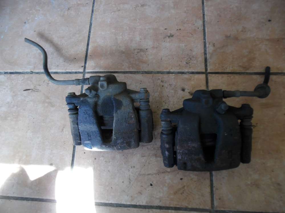 Opel Corsa D Bremssattel Bremszange Bosch Vorne Rechts / Links