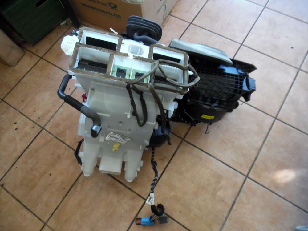 Opel Vectra C Signum Heizungskasten Klimakasten Gebläsekasten 09180008