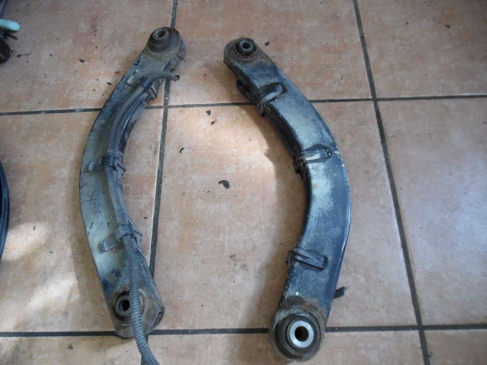  Opel Vectra C Signum Querlenker Trakgelenk Hinten oben 13105744 