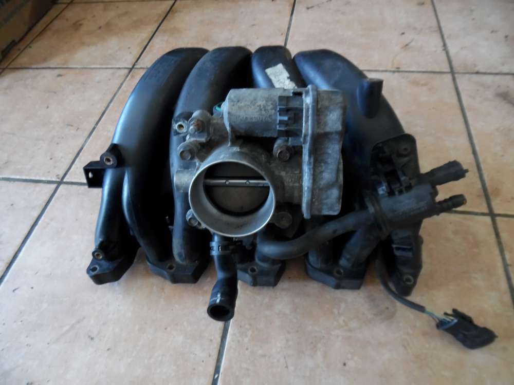 Opel Vectra C Signum Ansaugbrücke Ansaugkrümmer mit Drosselklappe 55354092