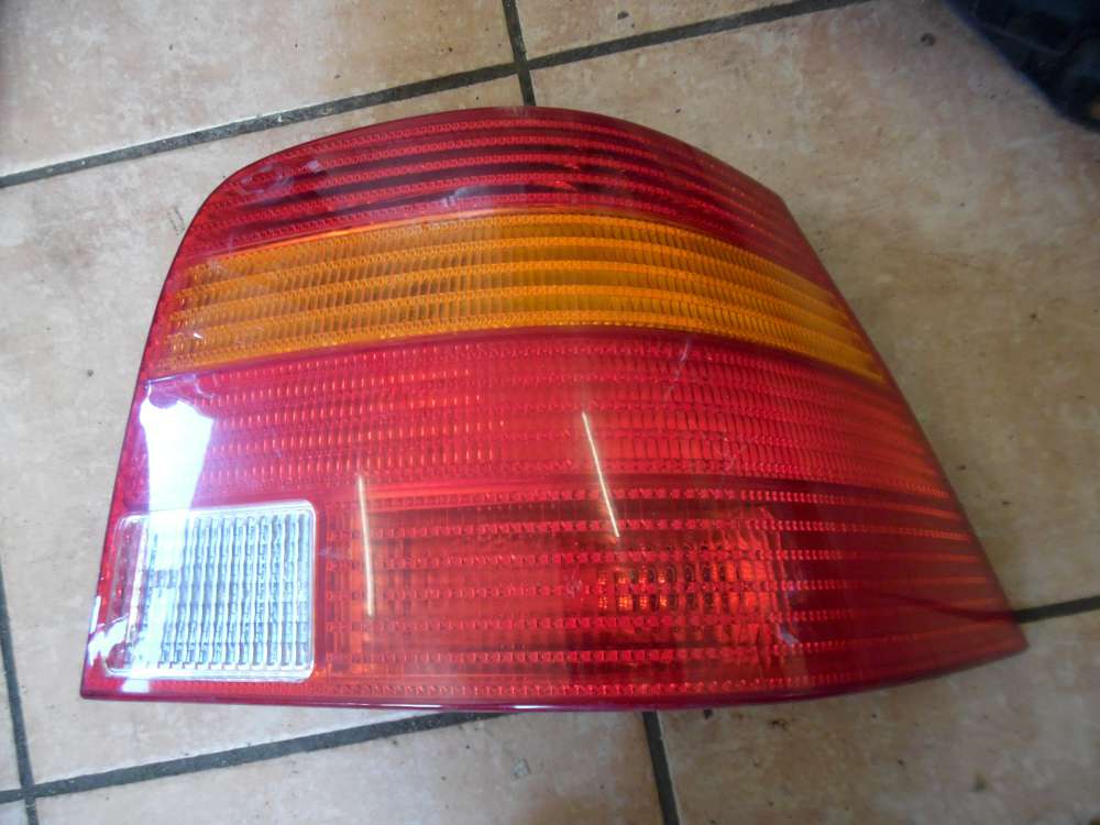 VW Golf IV Rückleuchte Heckleuchte Rechts 1J6945096