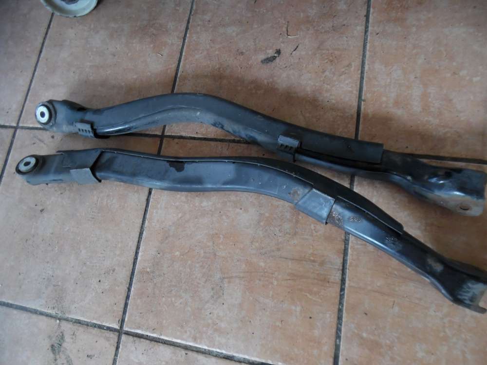 Mercedes A-Klasse W169 Hinterachse Lagerung Querlenker A1693520288-0188