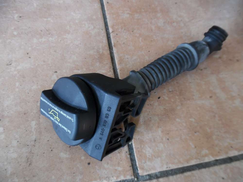 Mercedes A-Klasse W169 Verschluss Öleinfüllstutzen A6400100369