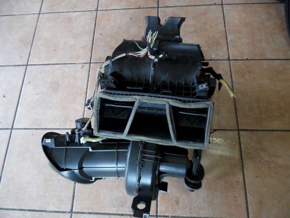 Citroen C4 Heizungskasten Gebläsekasten 9657558980 9657556980