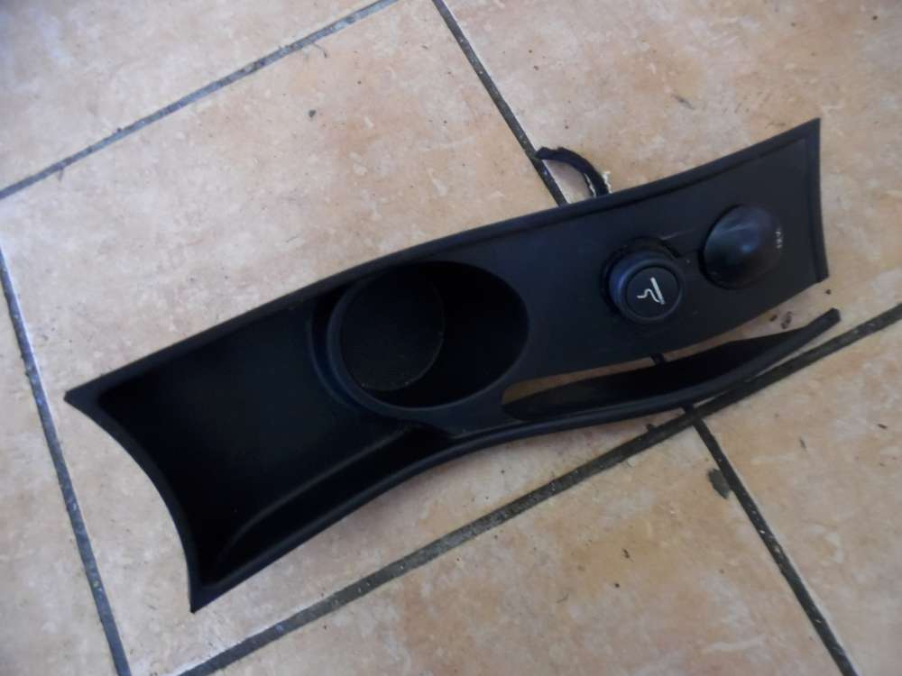 Citroën C4 Getränkehalter Zigarettenanzünder 9649644077