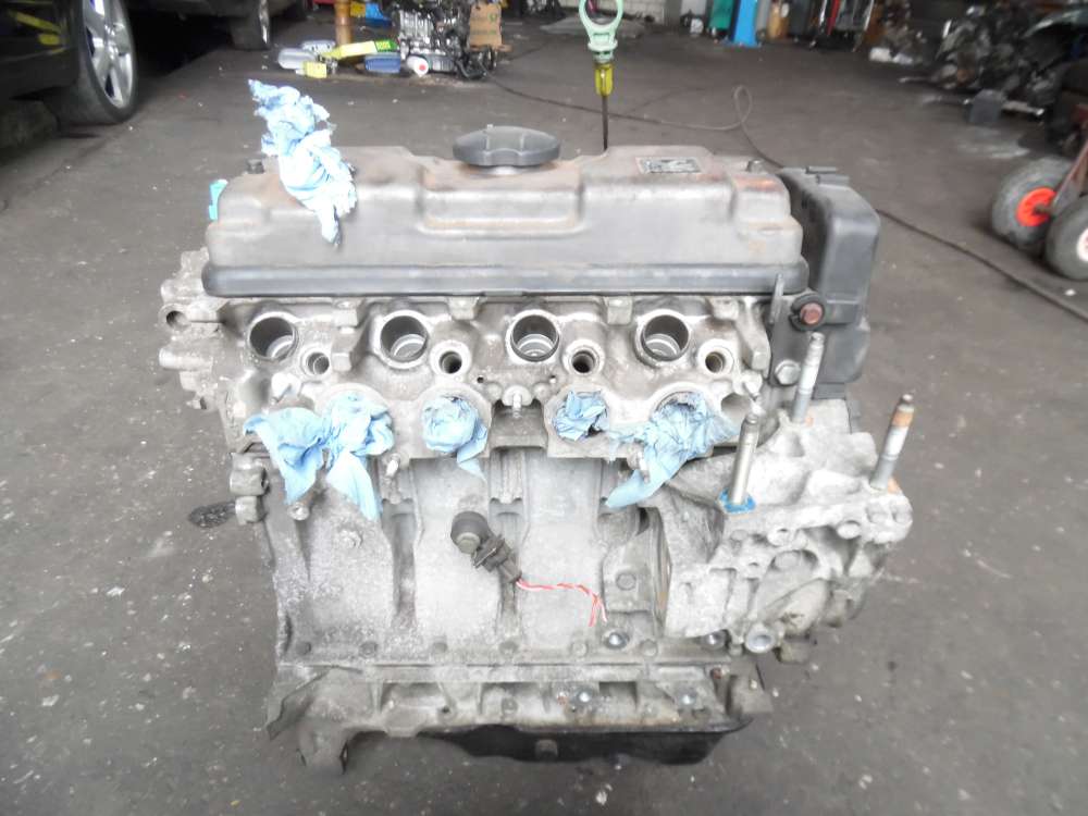 Peugeot 206 Bj.2000 HFX Motor Benzin