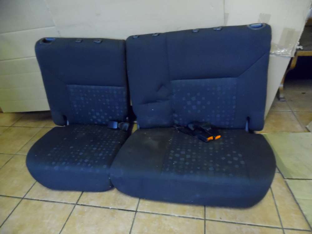 Opel Agila A 5-Trer Rcksitz Rcksitzbank Sitze Stoff
