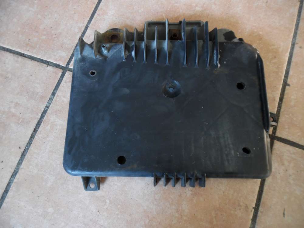 Chrysler PT Cruiser Batteriekasten Trger Batteriehalter Halter