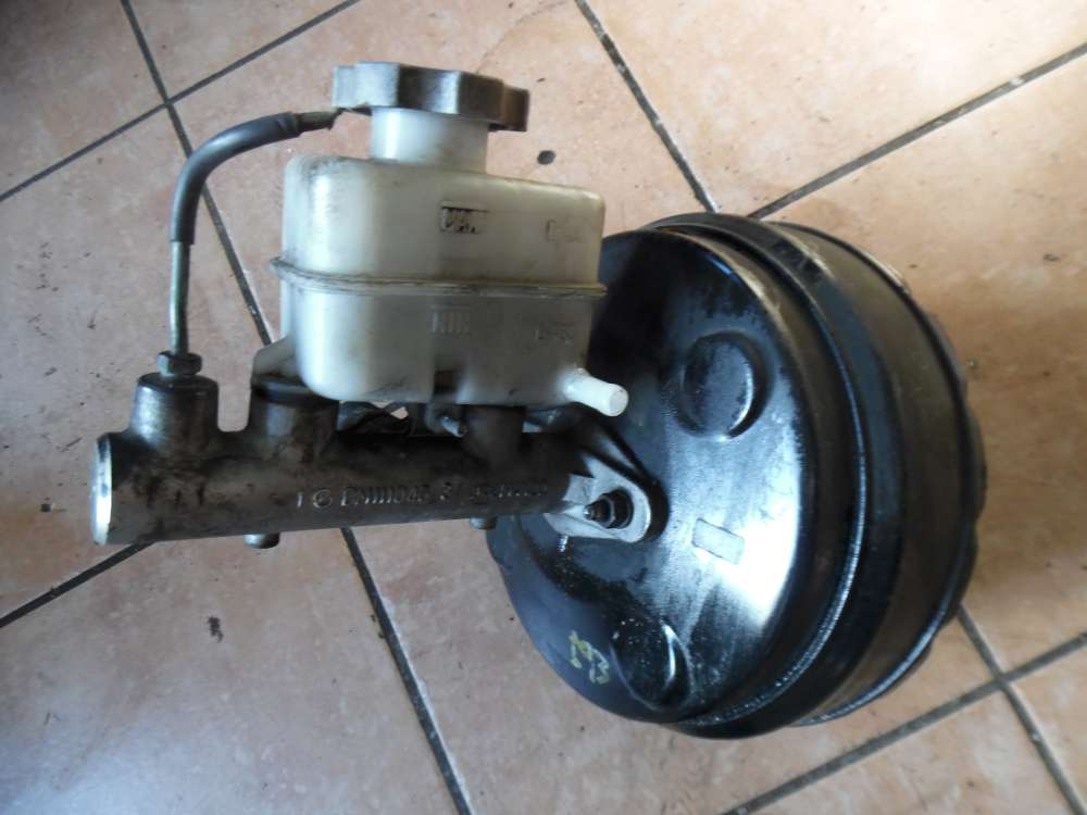 Hyundai Santa Fe Hauptbremszylinder mit Bremskraftverstärker BM111046