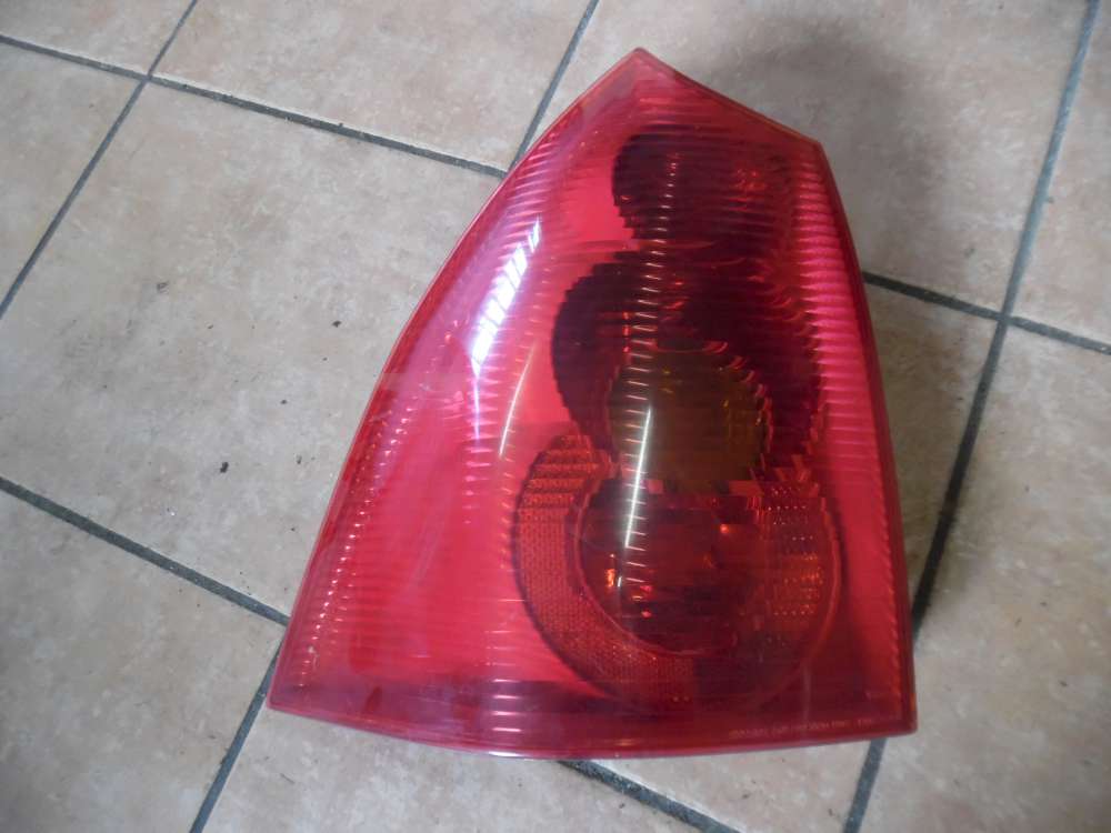 Peugeot 307 Rückleuchte Rücklicht Rechts 89026003