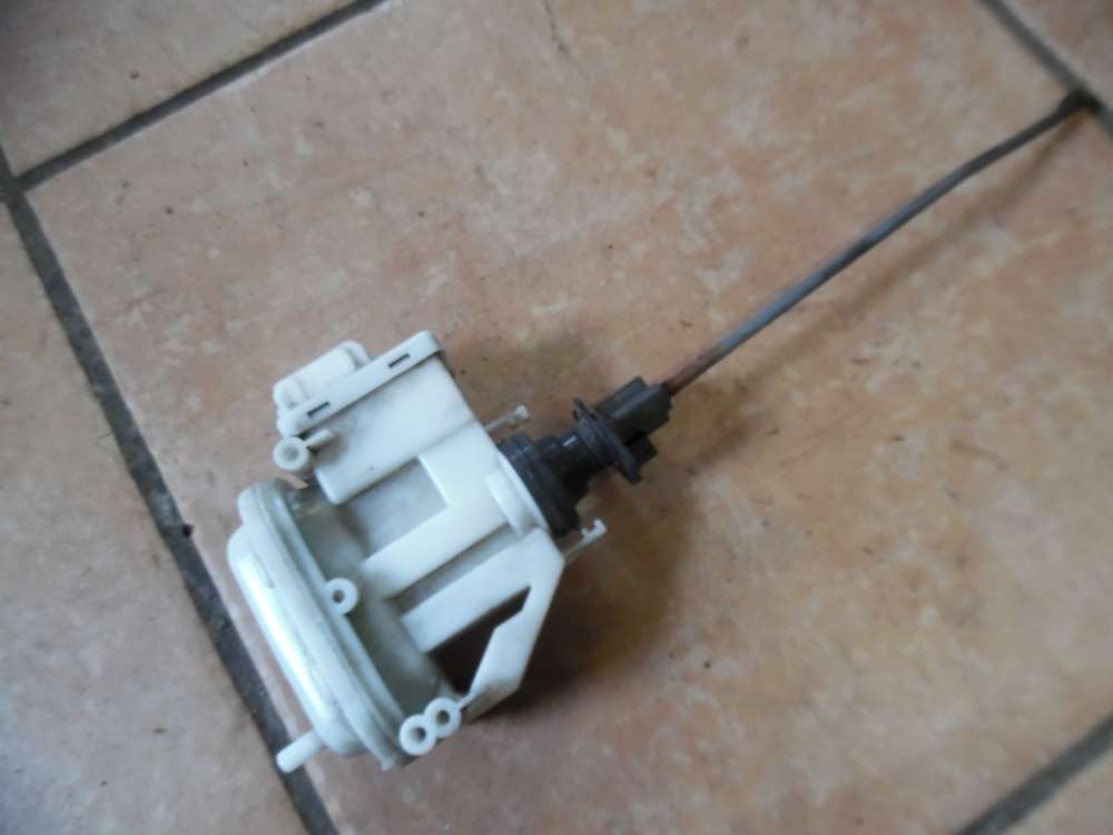 VW Passat 35i ZV Stellmotor Hinten Rechts 357862153