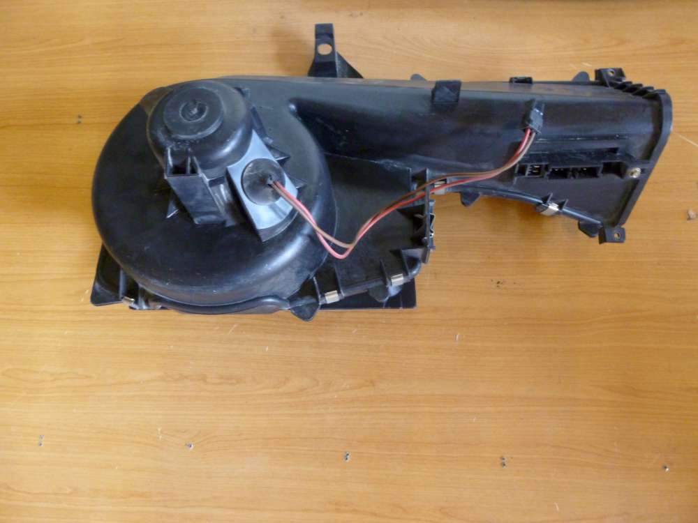Renault Twingo Geblsemotor mit Wiederstand 52466890