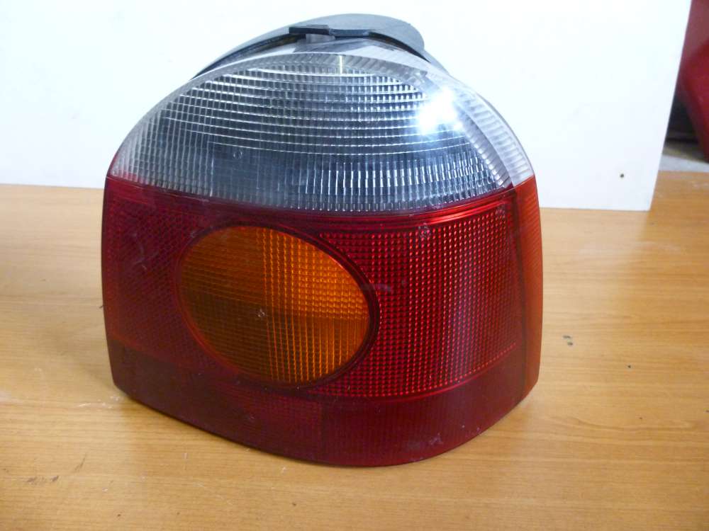 Renault Twingo I C06 Heckleuchte Rckleuchte Rechts 7700820014